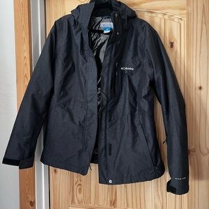 Columbia Omni-tech waterproof Charcoal Hooded Jacket